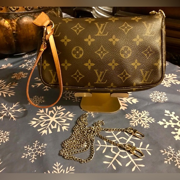 Louis Vuitton Pouchette Wristlet - Picture 1 of 16